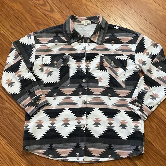 No Comment NY-LA woman’s Aztec shacket Jacket shirt long sleeve, size XL - Picture 13 of 14